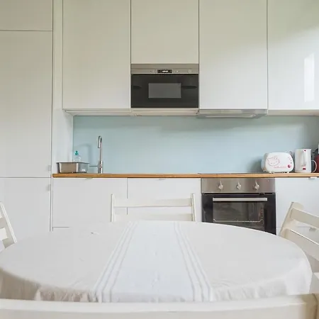 Apartment Spacious And Bright Apt In Paris